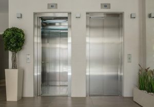 elevator-1756630_1280